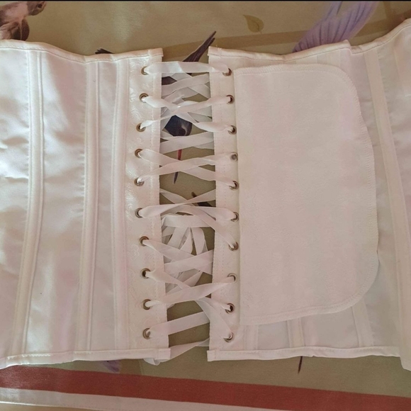 Bridal bra corset - Picture 3 of 4